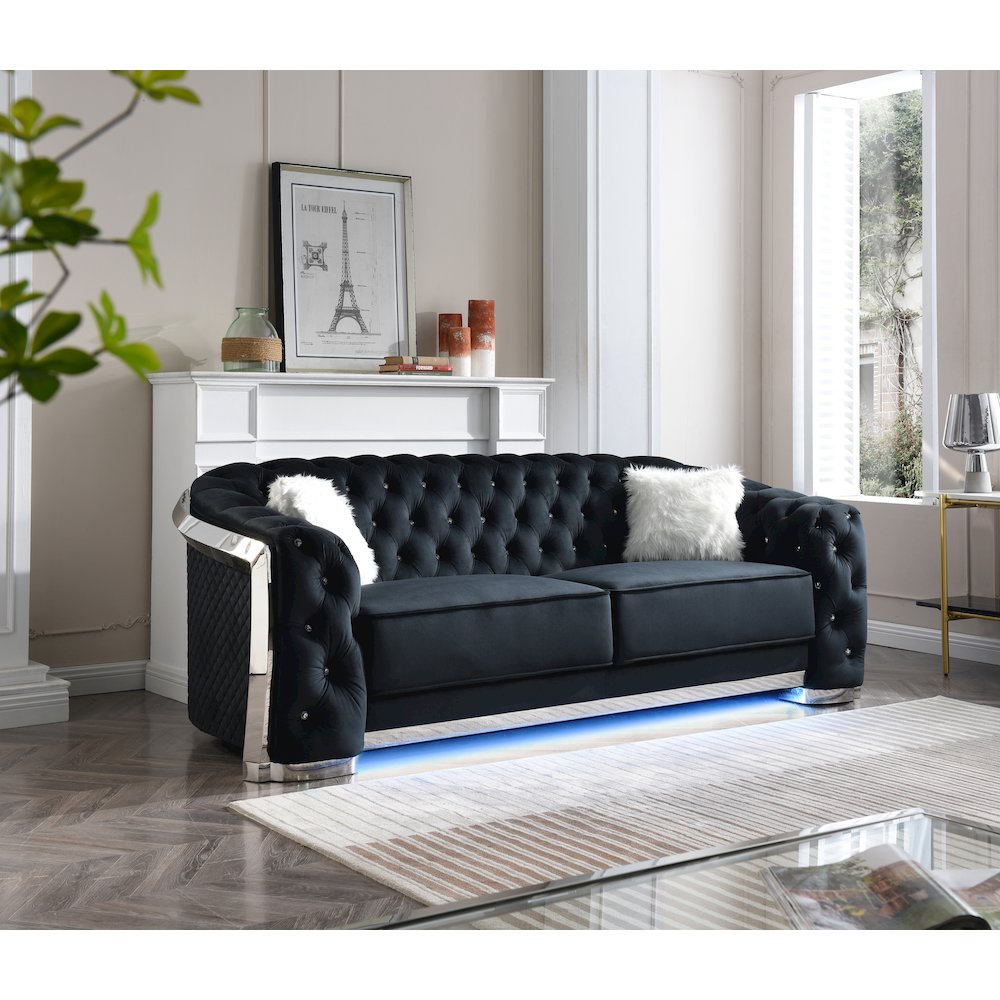 Glory Furniture Sapphire Sofa in Black Color. Picture 9