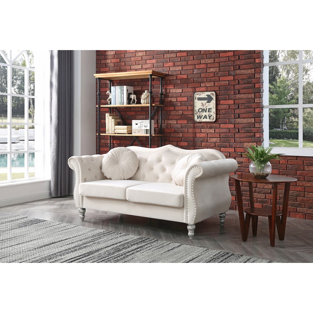 Glory Furniture Hollywood Loveseat in Ivory Color. Picture 5