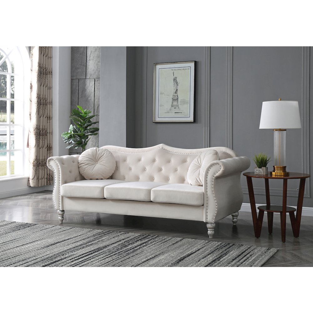 Glory Furniture Hollywood Sofa in Ivory Color. Picture 5