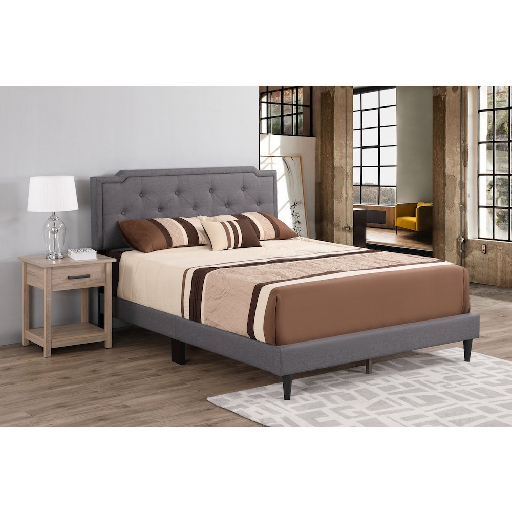 Glory Furniture Deb Queen Bed in Gray Color. Picture 7