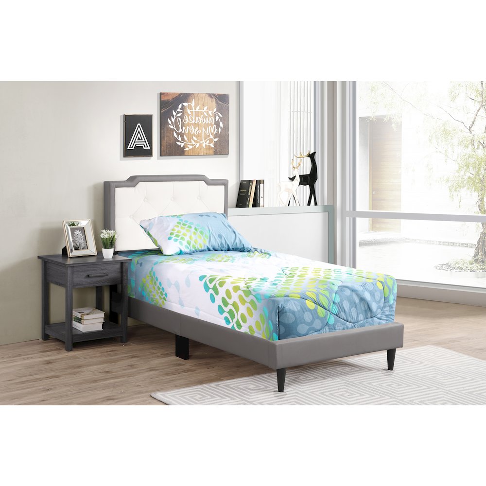 Glory Furniture Deb Twin Bed in Light Grey Color. Picture 7