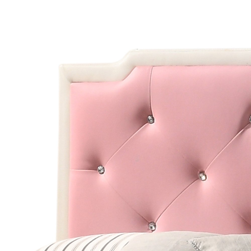 Glory Furniture Deb Full Bed in White Color. Picture 3
