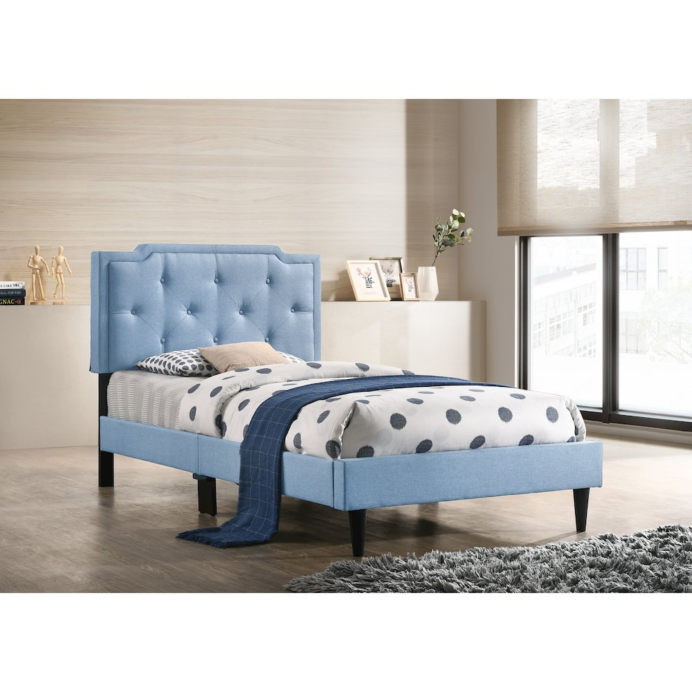 Glory Furniture Deb Twin Bed in Blue Color. Picture 4