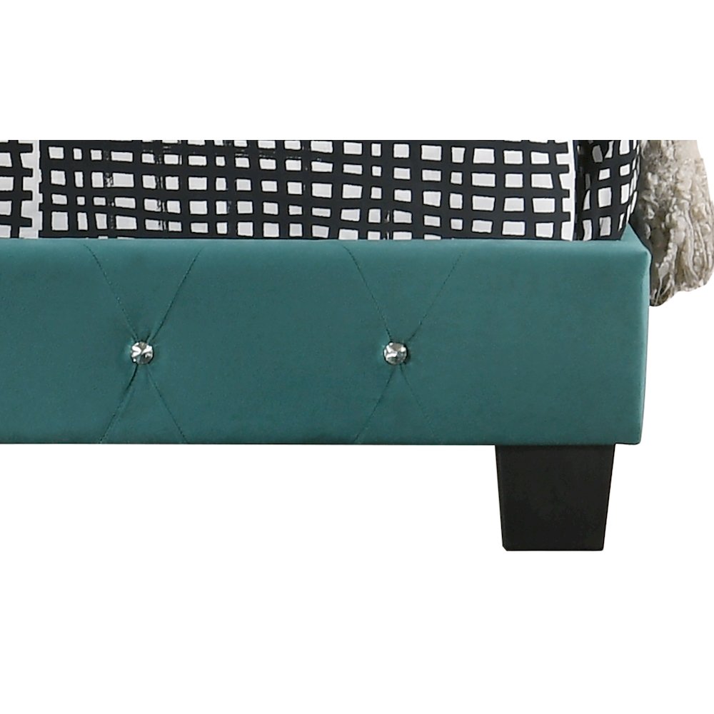 Glory Furniture Suffolk Twin Bed in Green Color. Picture 5