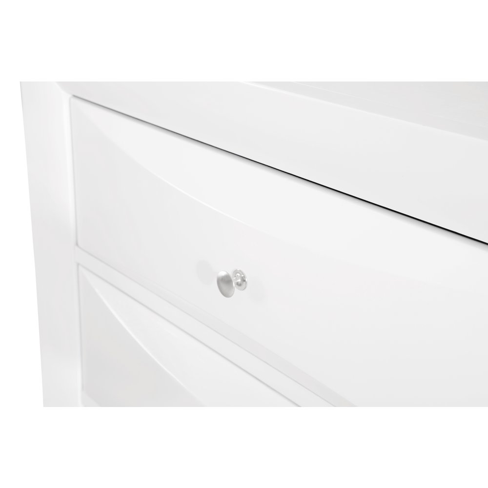 Glory Furniture Marilla Chest in White Color. Picture 6