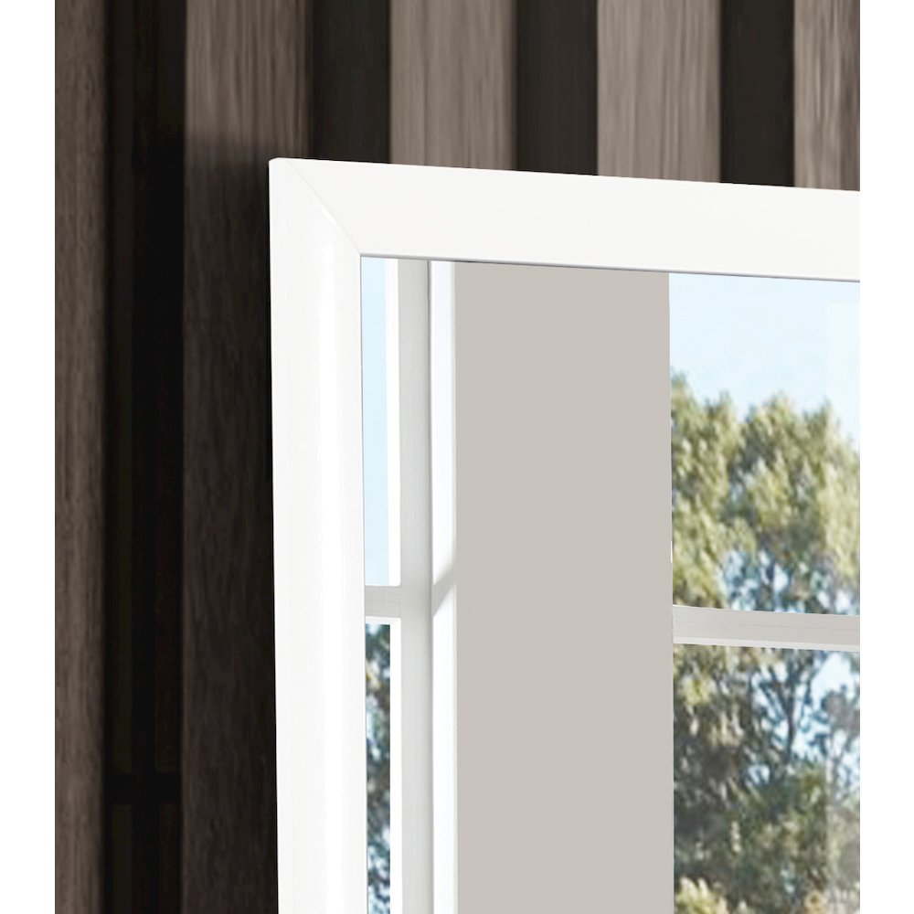 Glory Furniture Marilla Mirror in White Color. Picture 6