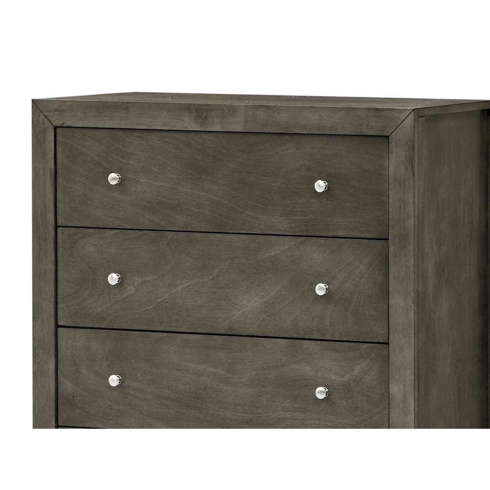 Glory Furniture Burlington Chest in Gray Color. Picture 6