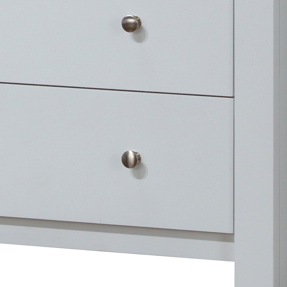 Glory Furniture Burlington Media Chest in White Color. Picture 4