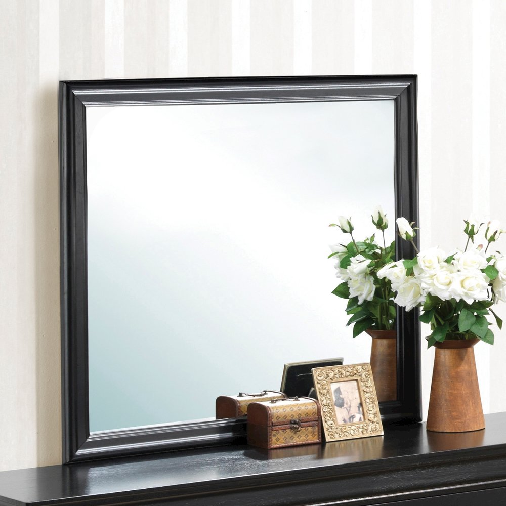 Glory Furniture Louis Phillipe Mirror in Black Color. Picture 3