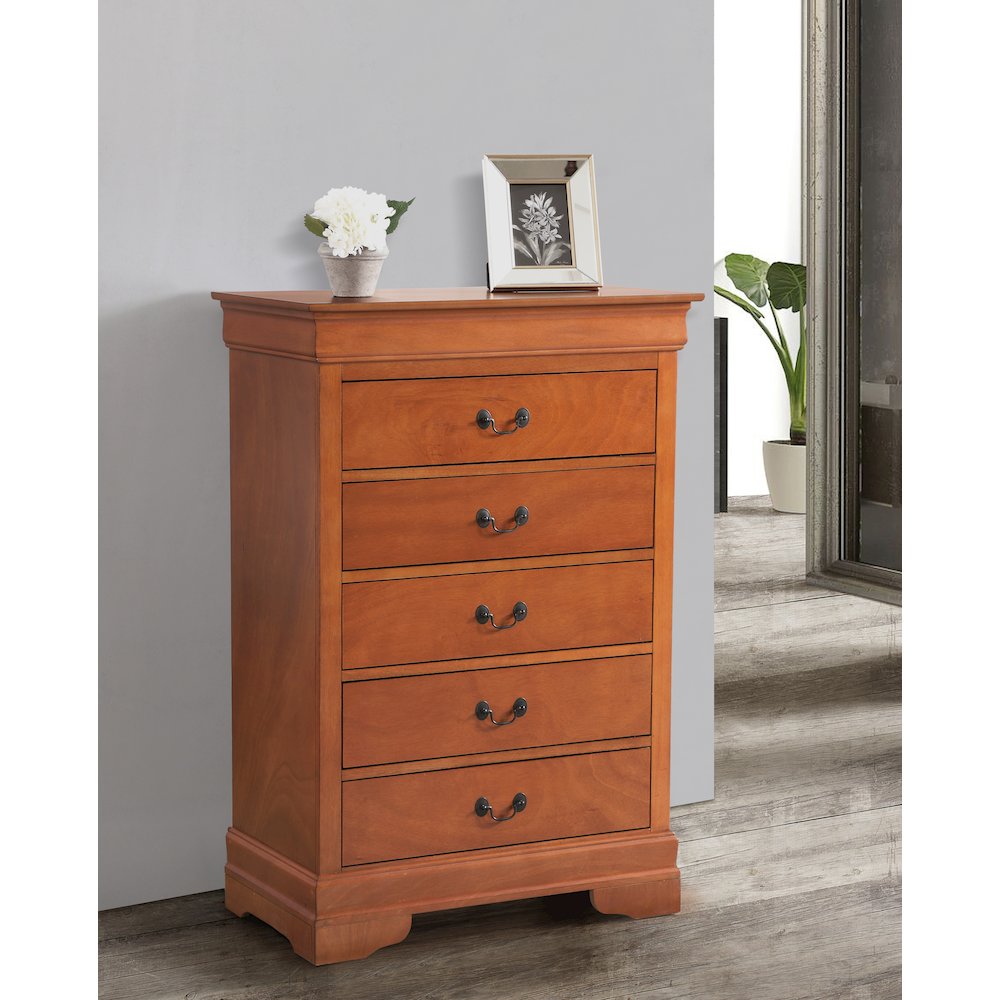Glory Furniture Louis Phillipe Chest in Oak Color. Picture 7