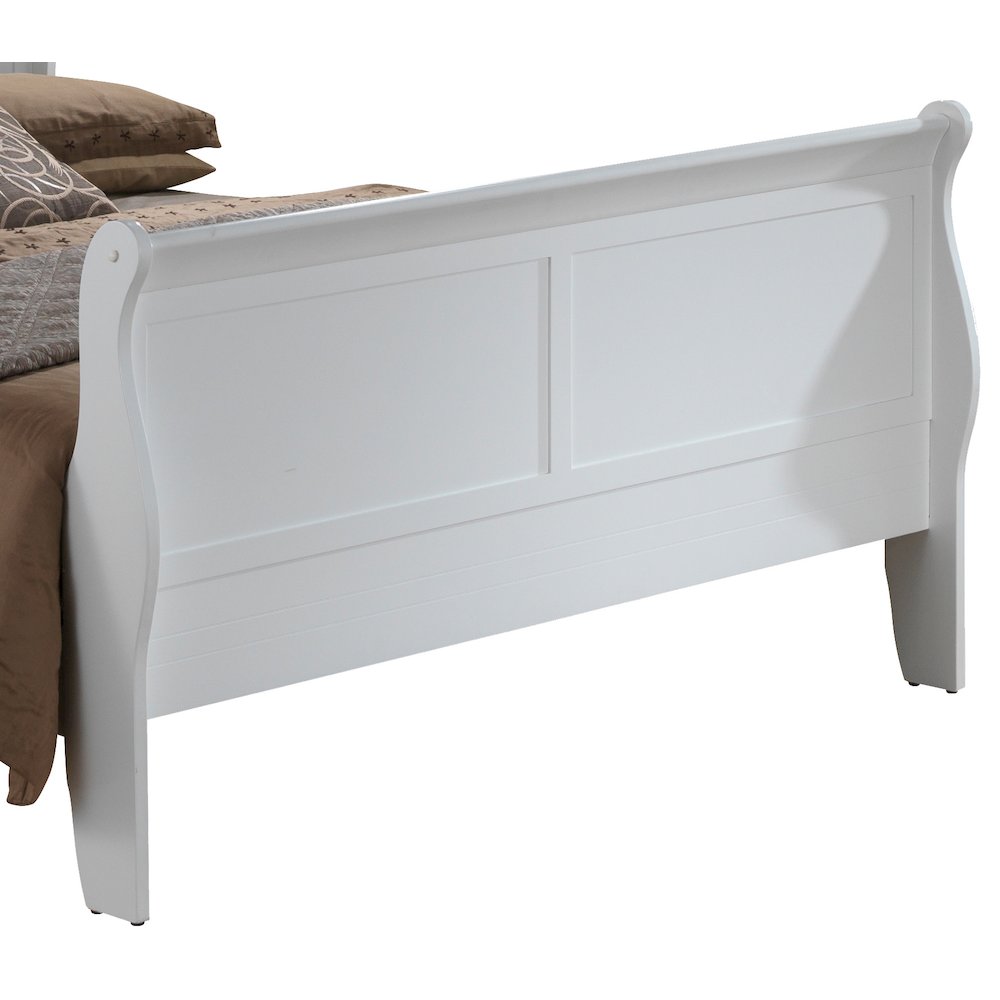 Glory Furniture Louis Phillipe Queen Bed in White Color. Picture 3