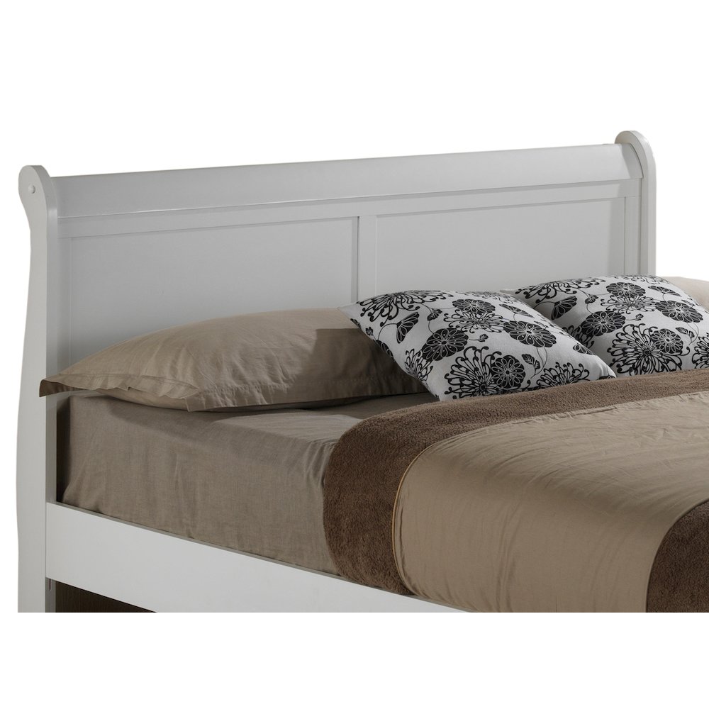 Glory Furniture Louis Phillipe Full Trundle Bed in White Color. Picture 2