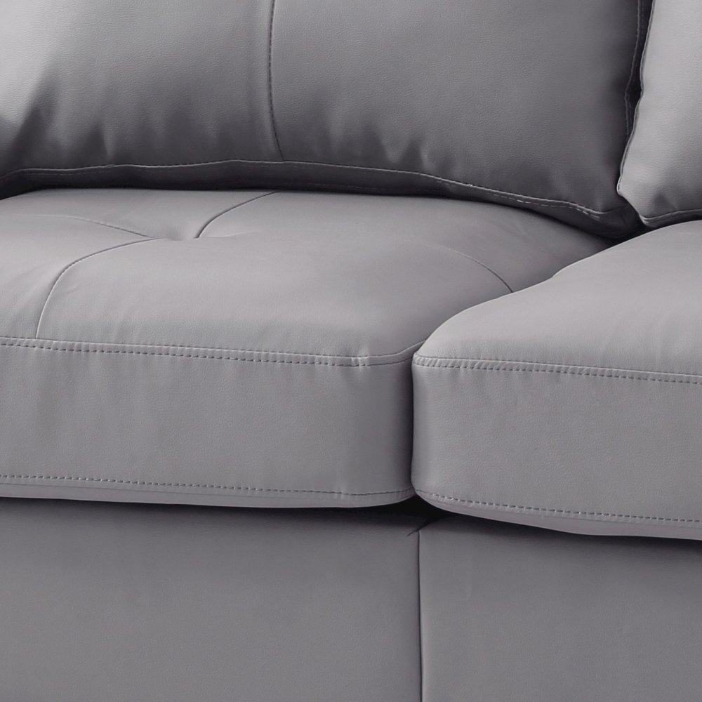 Glory Furniture Newbury Loveseat in Gray Color. Picture 6