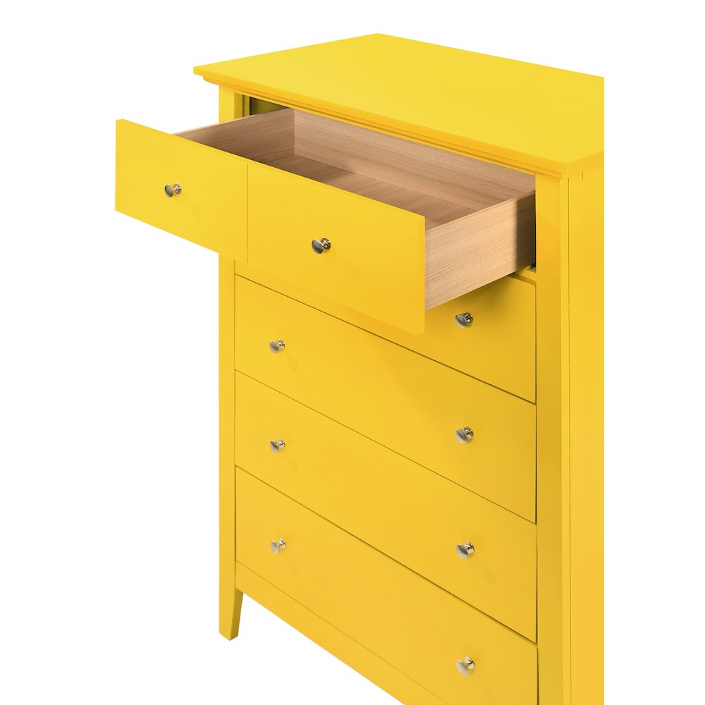 Glory Furniture Hammond Chest in Yellow Color. Picture 3