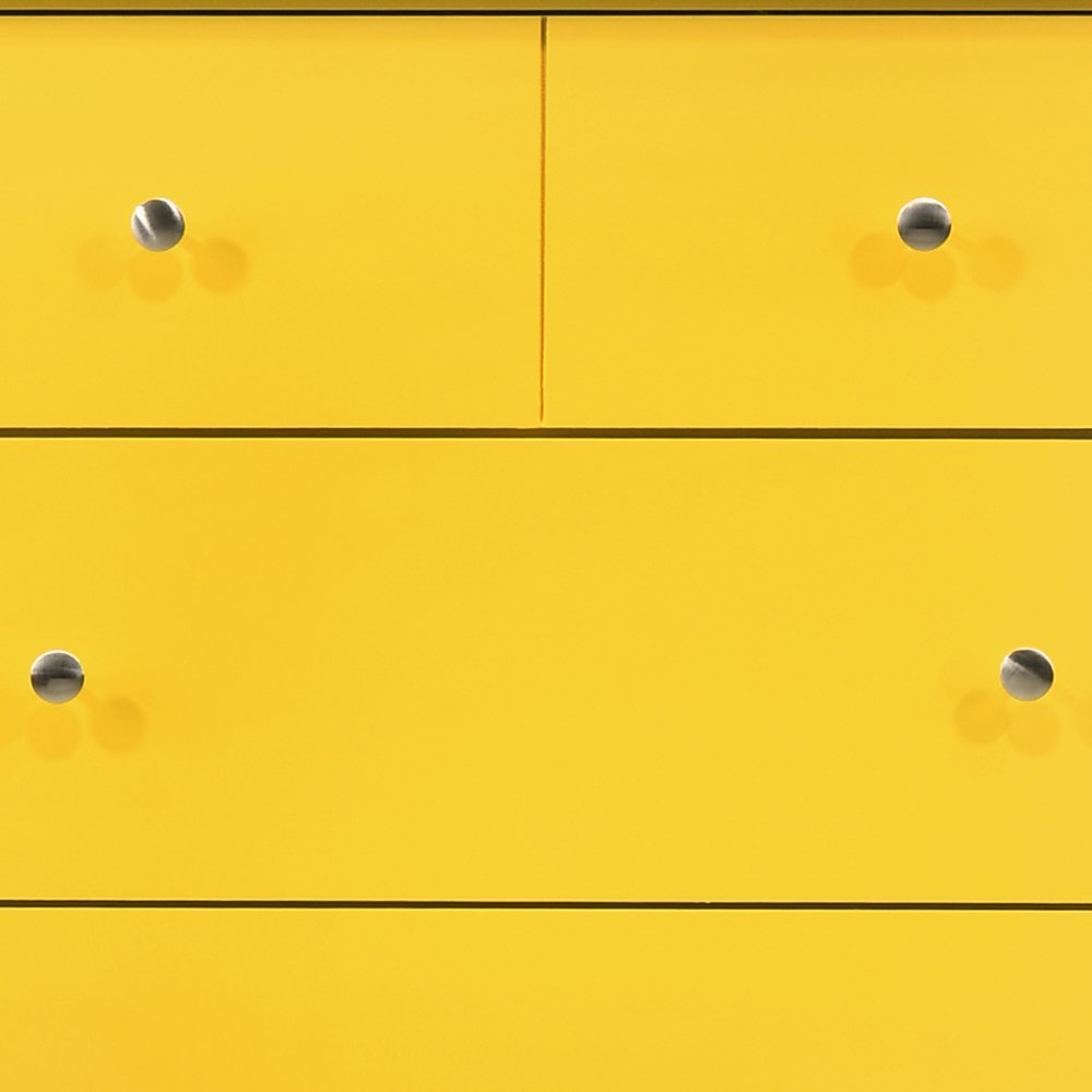 Glory Furniture Hammond Chest in Yellow Color. Picture 4