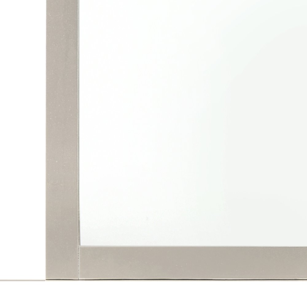 Glory Furniture Hammond Mirror in Champagne Color. Picture 6