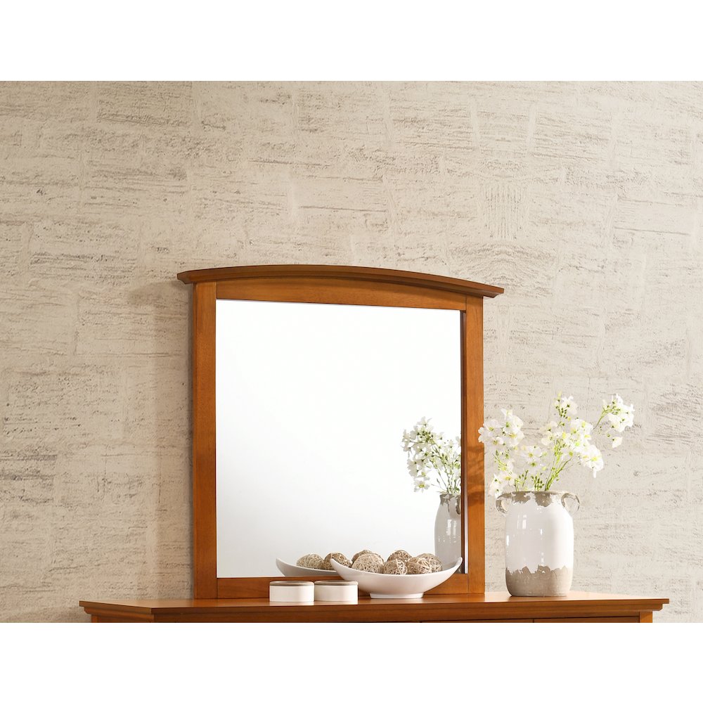 Glory Furniture Hammond Mirror in Oak Color. Picture 4