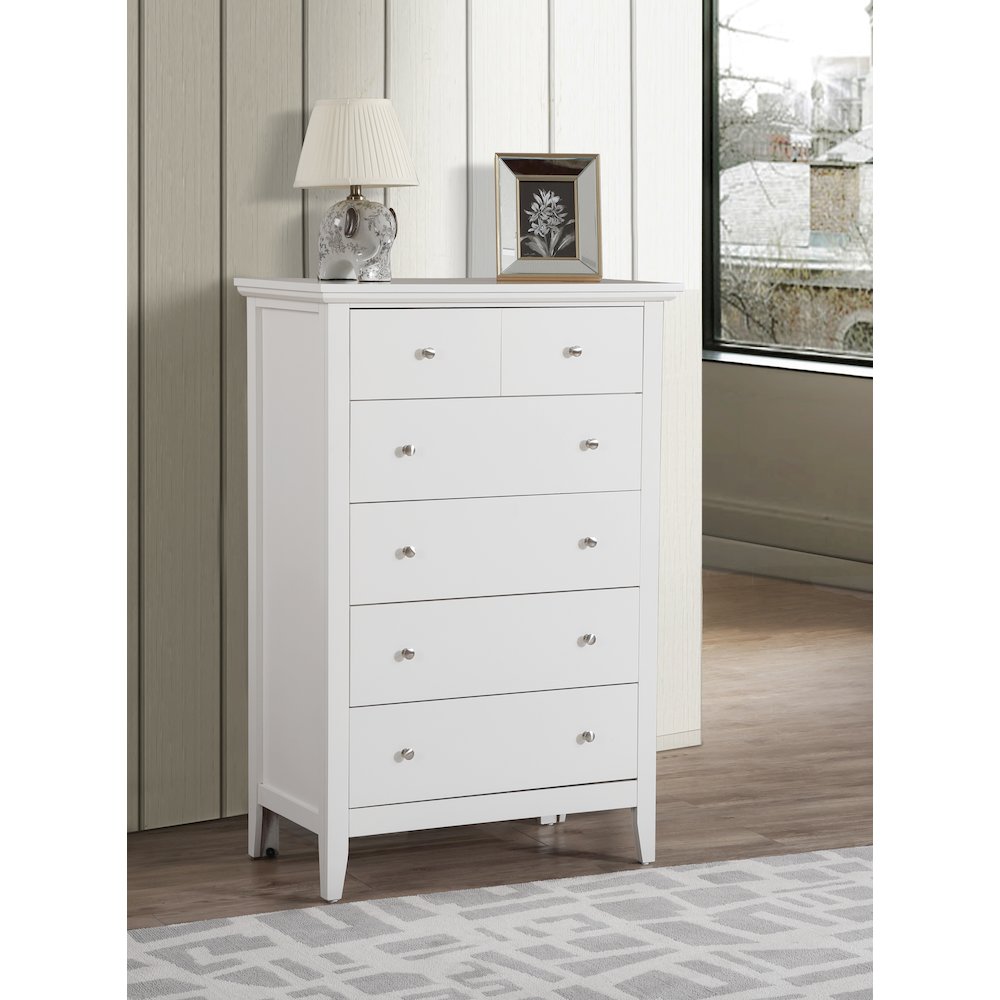 Glory Furniture Hammond Chest in White Color. Picture 7