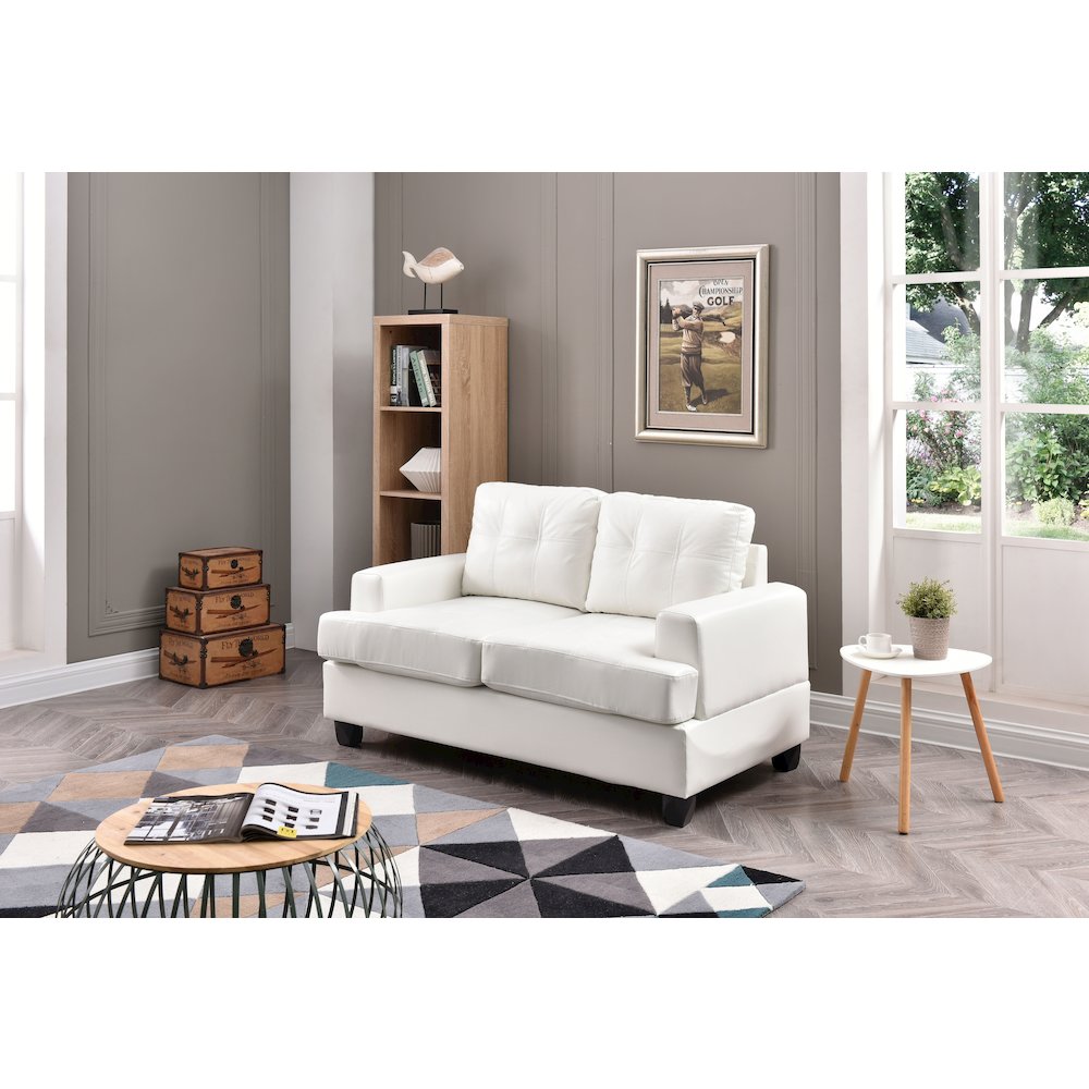 Glory Furniture Sandridge Loveseat in White Color. Picture 5