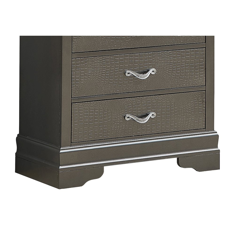 Glory Furniture Lorana Chest in Metalic Black Color. Picture 6