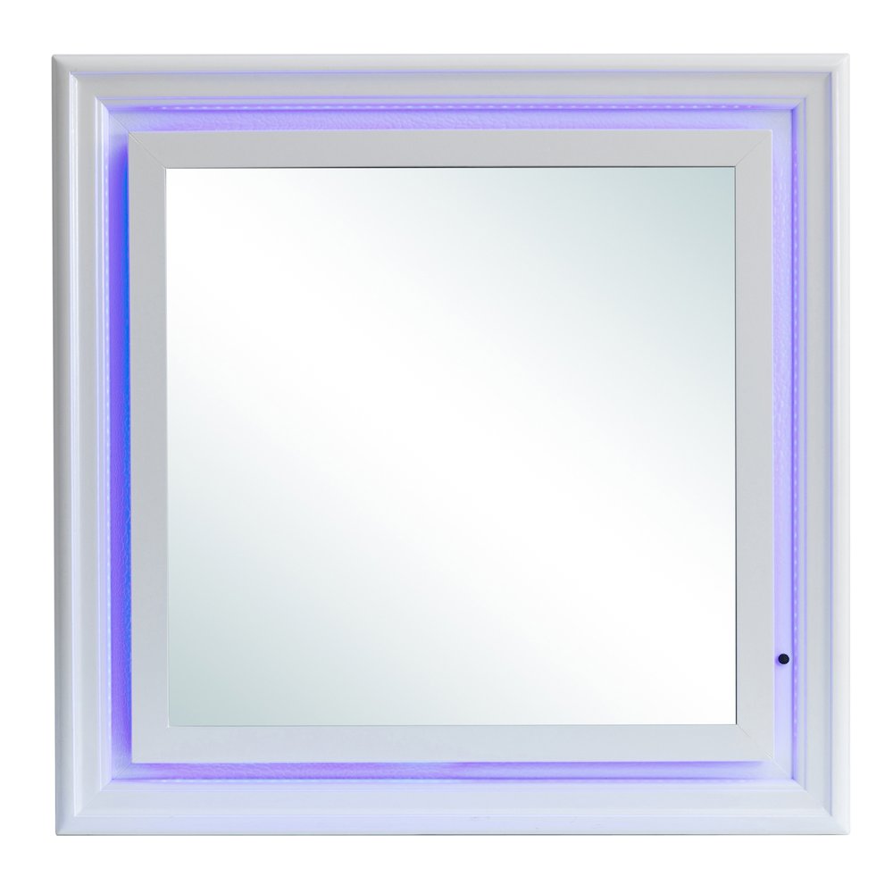 Glory Furniture Lorana Mirror in White Color. Picture 8