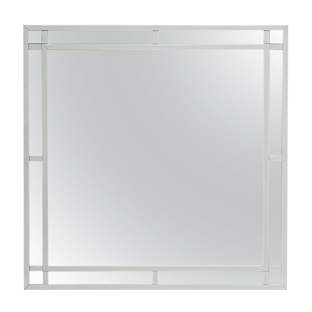 Glory Furniture Madison Mirror in Champagne Color. Picture 2