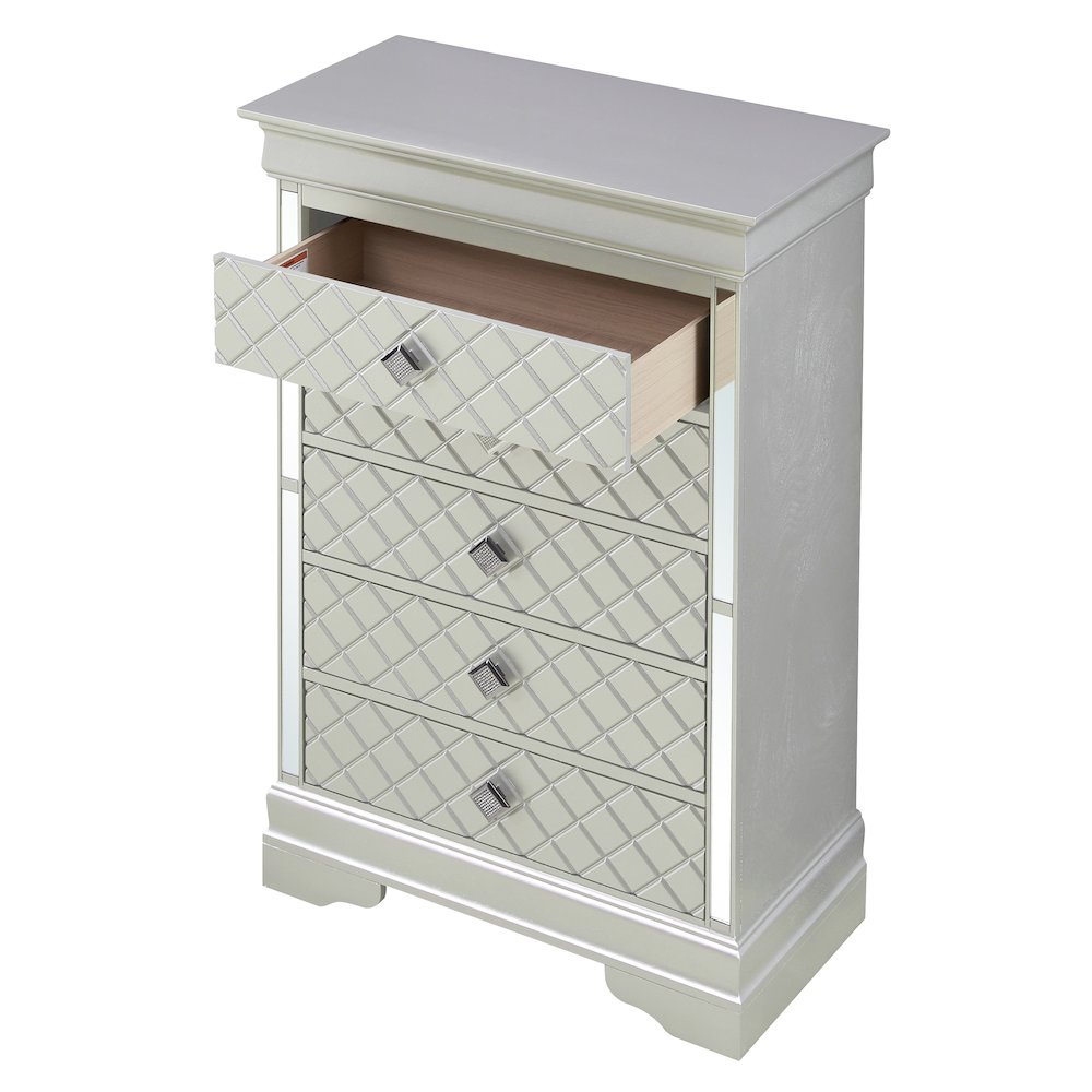 Glory Furniture Verona Chest in Champagne Color. Picture 3