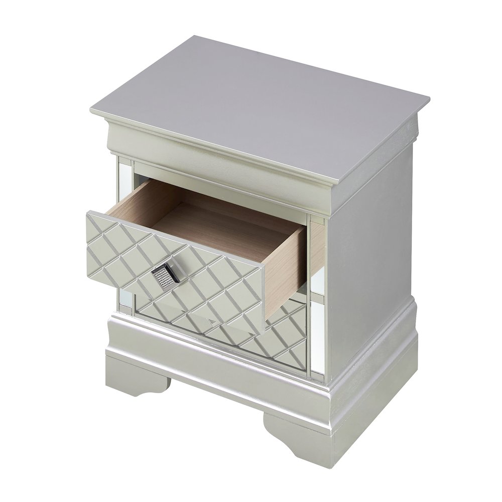 Glory Furniture Verona Nightstand in Champagne Color. Picture 4