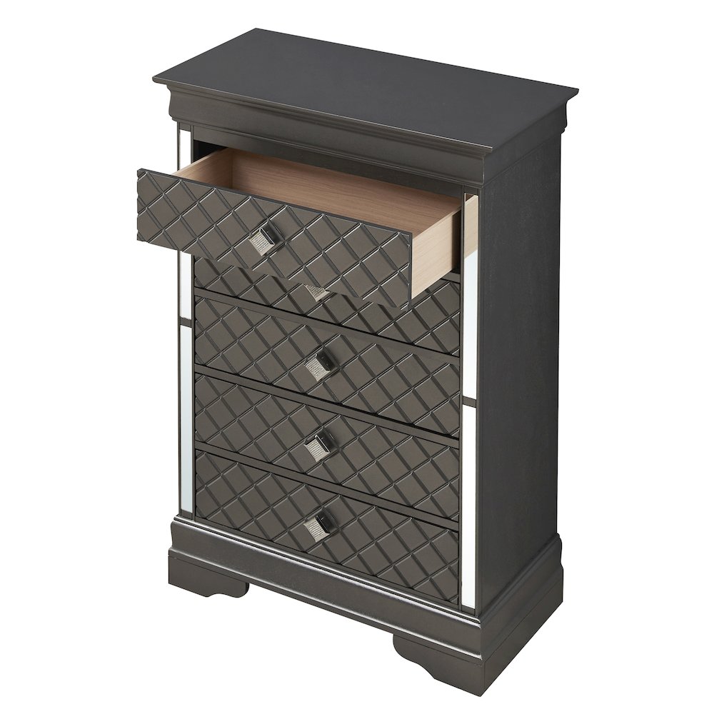 Glory Furniture Verona Chest in Metalic Black Color. Picture 5