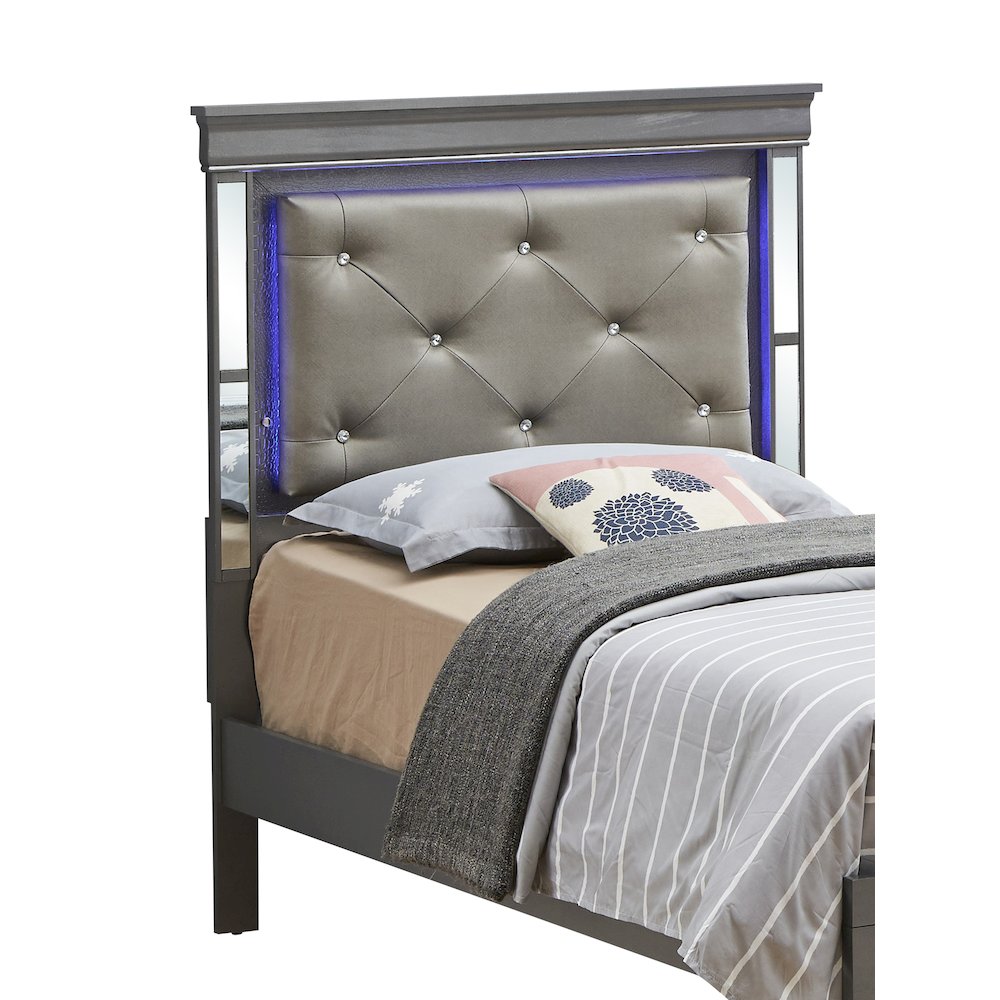 Glory Furniture Verona Twin Bed in Metalic Black Color. Picture 2