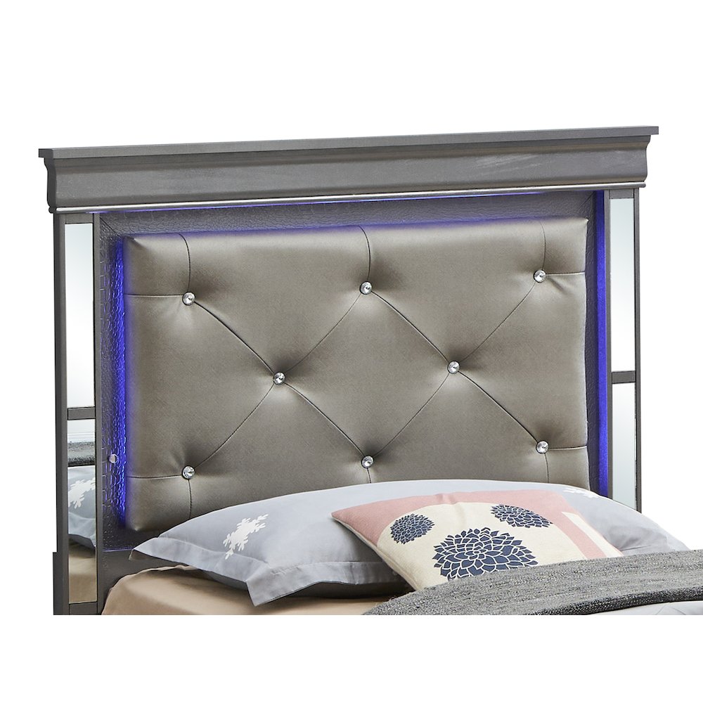 Glory Furniture Verona Twin Bed in Metalic Black Color. Picture 3