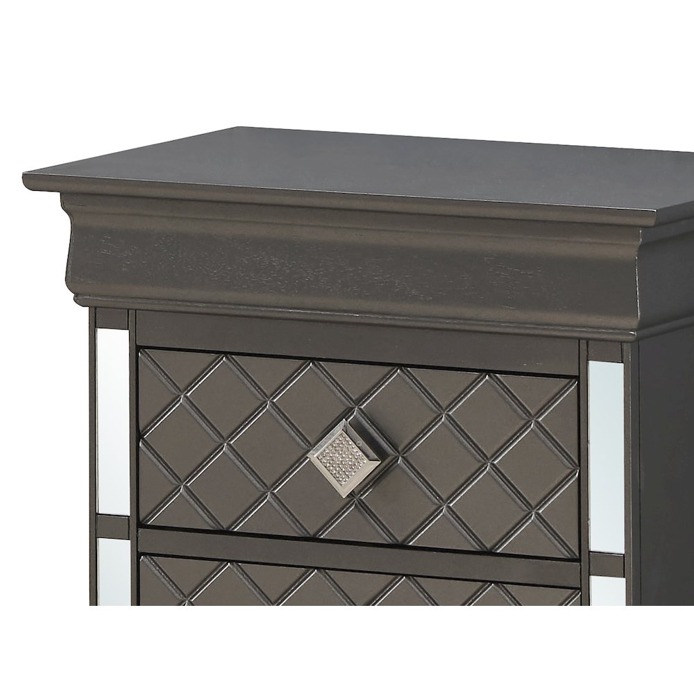Glory Furniture Verona Nightstand in Metalic Black Color. Picture 7
