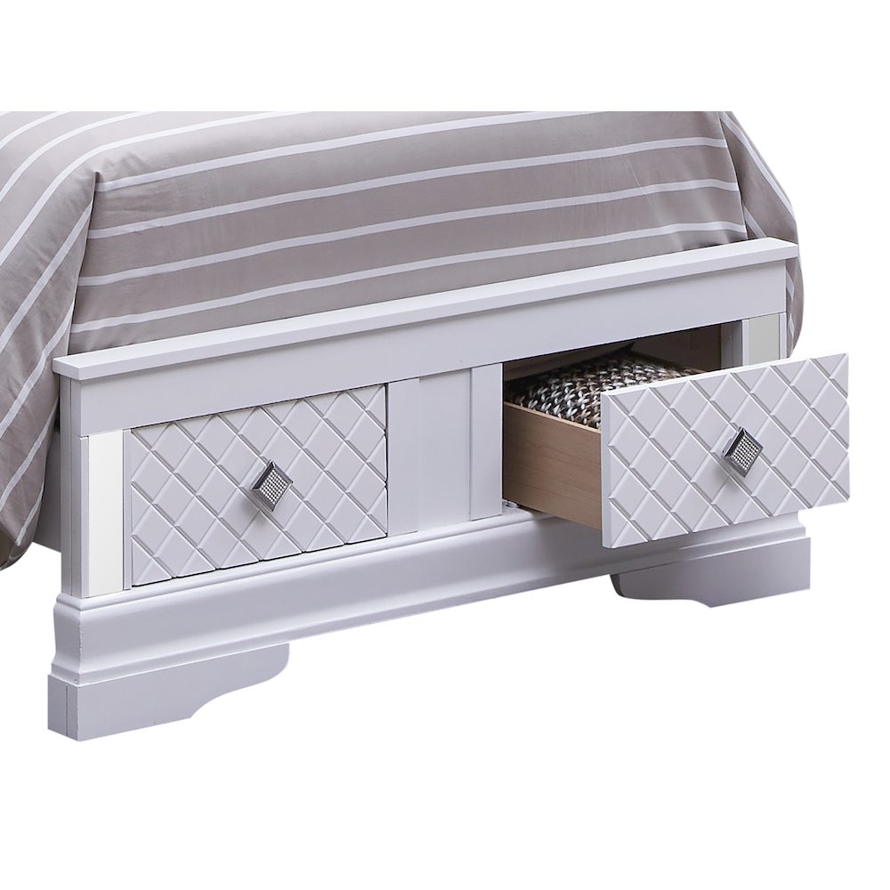 Glory Furniture Verona Twin Storage Bed in White Color. Picture 3