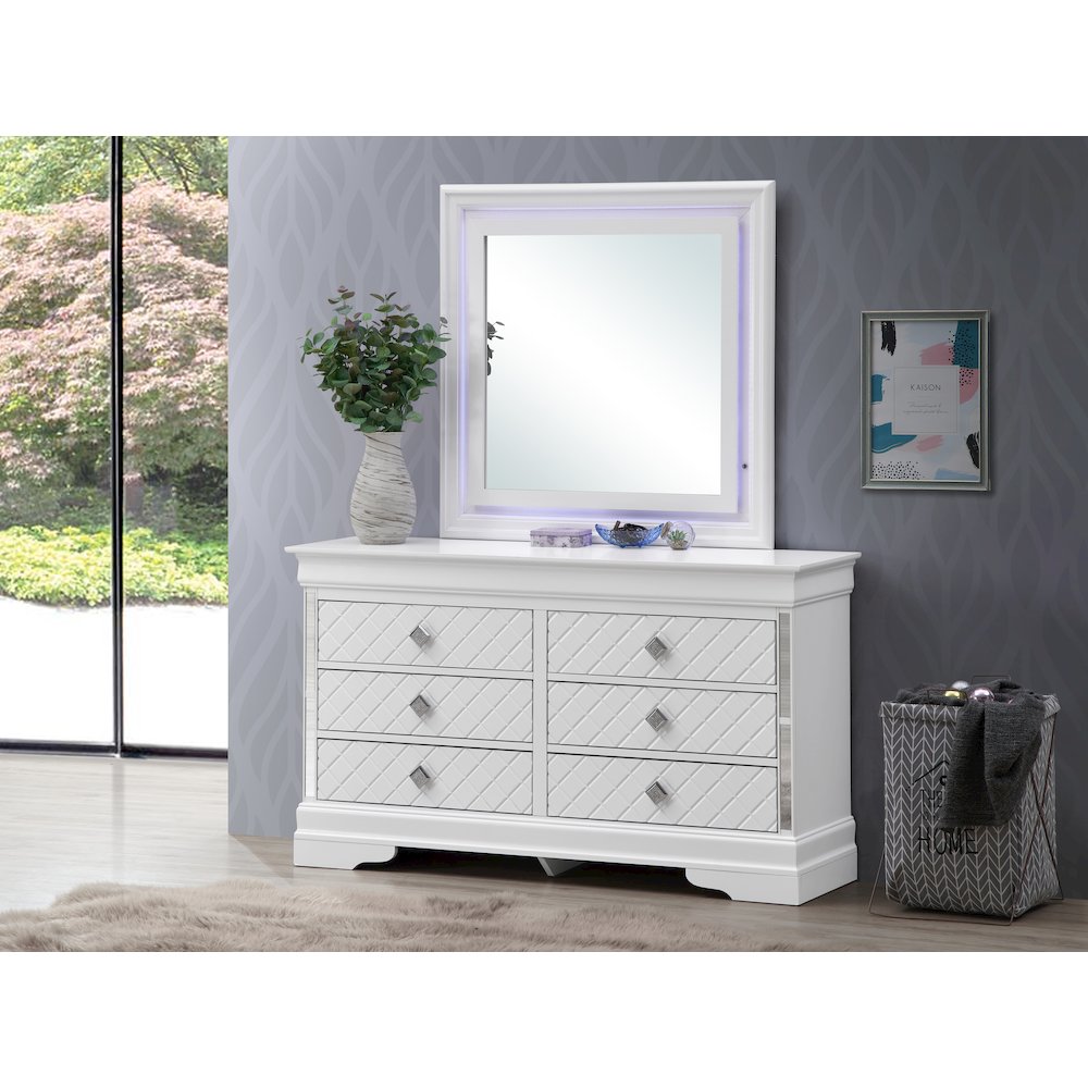 Glory Furniture Verona Dresser in White Color. Picture 8