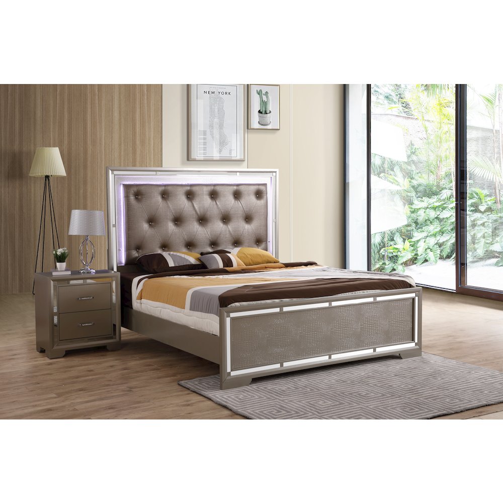 Glory Furniture Alana King Bed in Champagne Color. Picture 6