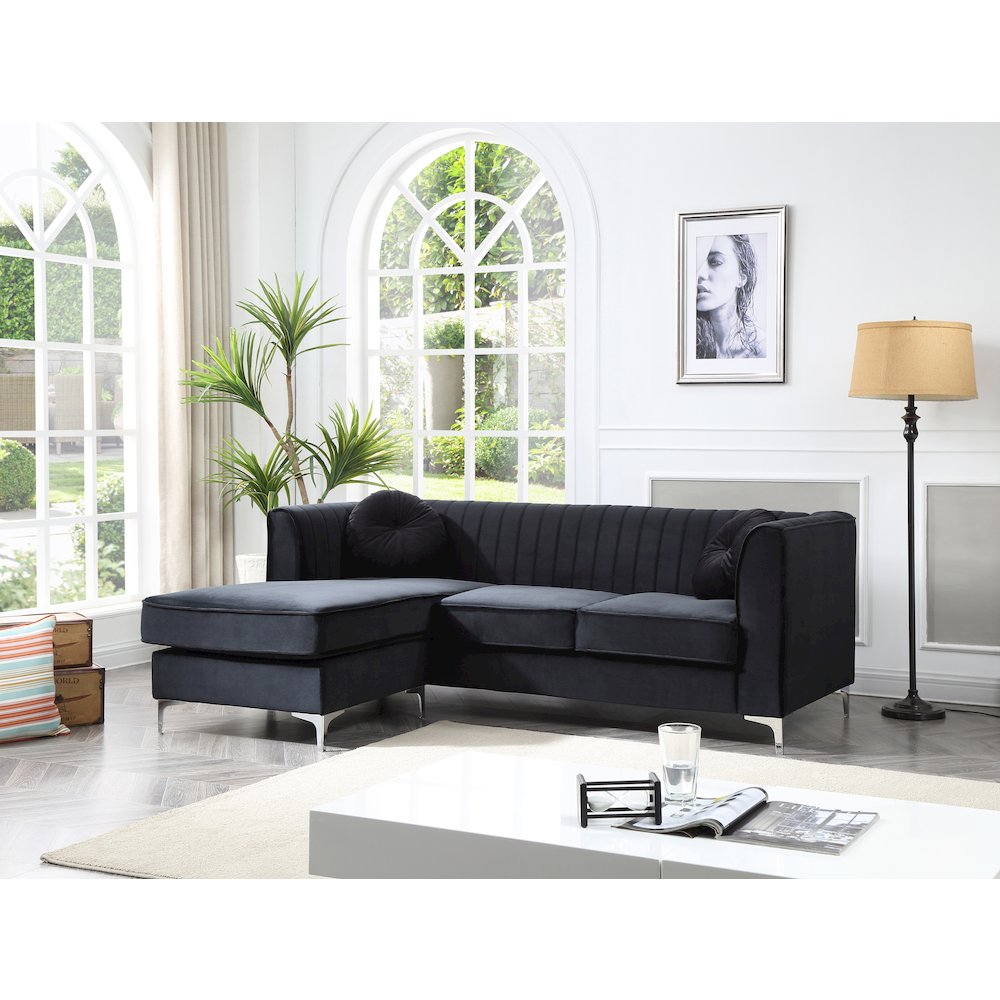 Glory Furniture Delray Sofa Chaise in Black Color. Picture 5