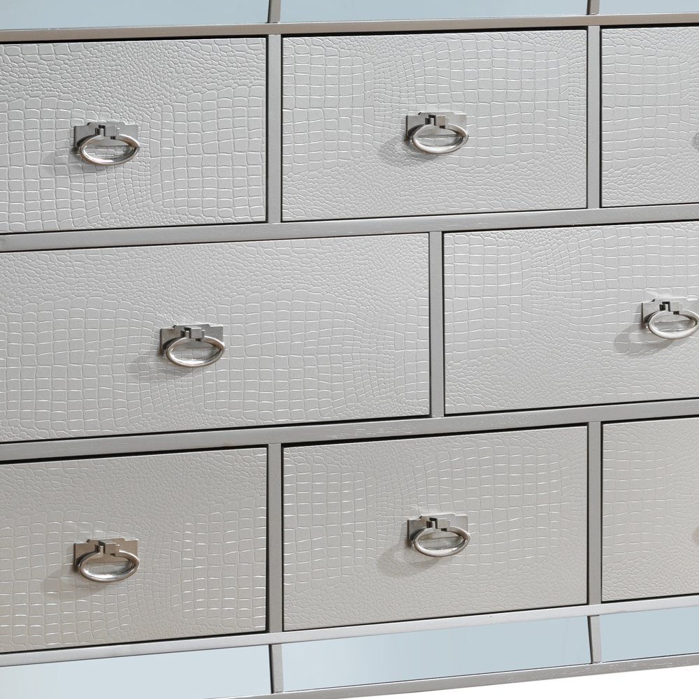 Glory Furniture Hollywood Hills Dresser in Champagne Color. Picture 4