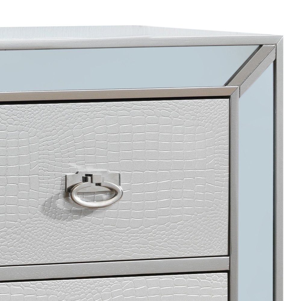 Glory Furniture Hollywood Hills Dresser in Champagne Color. Picture 5