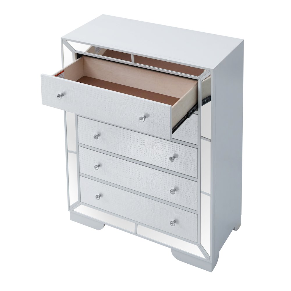 Glory Furniture Hollywood_Hills Chest in White Color. Picture 2