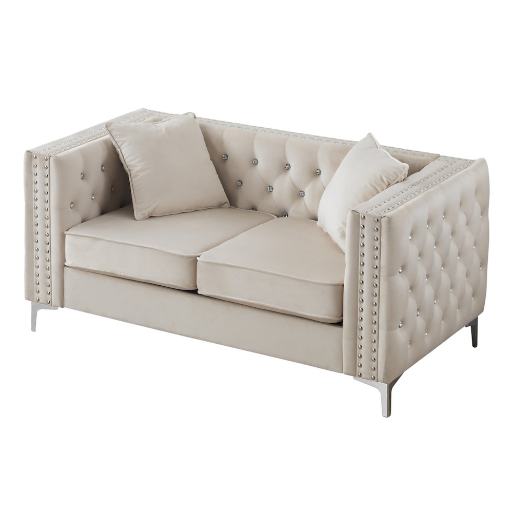 Glory Furniture Paige Loveseat in Ivory Color. Picture 2