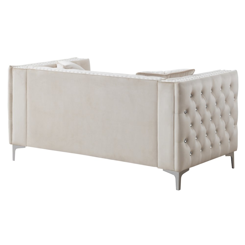 Glory Furniture Paige Loveseat in Ivory Color. Picture 3