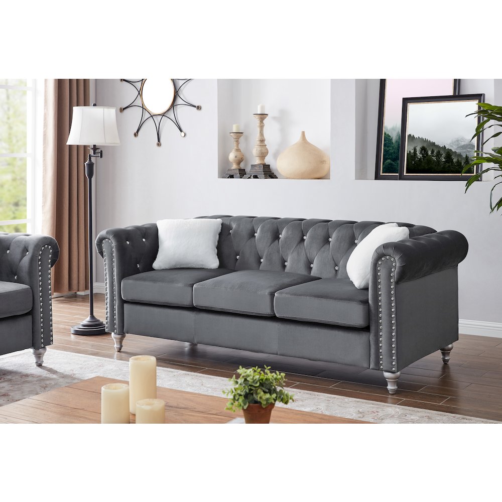 Glory Furniture Raisa Sofa in Gray Color. Picture 5