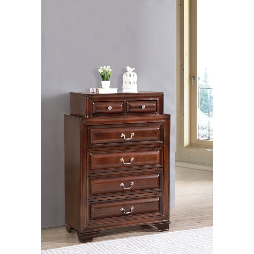 Glory Furniture LaVita Chest in Cappuccino Color. Picture 7