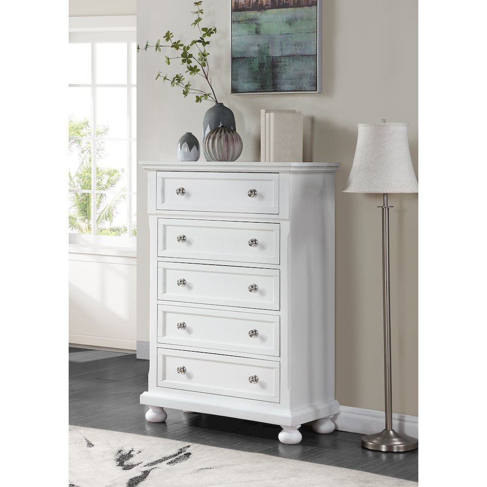 Glory Furniture Meade Chest in White Color. Picture 10