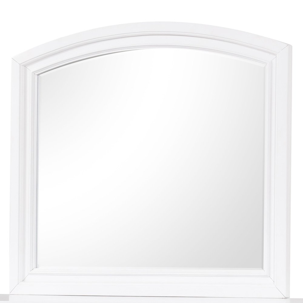 Glory Furniture Meade Mirror in White Color. Picture 1