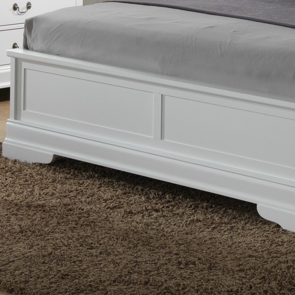 Glory Furniture Louis Phillipe King Bed in White Color. Picture 8