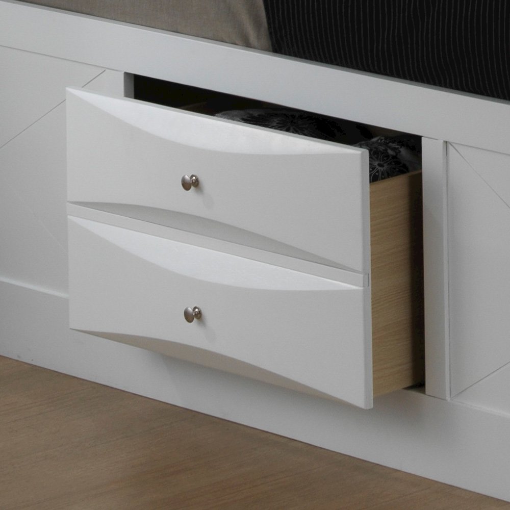 Glory Furniture Marilla King Storage Bed in White Color. Picture 10
