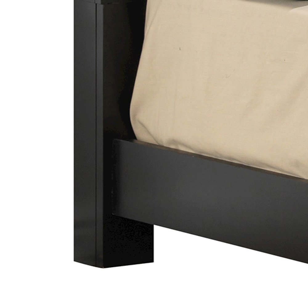 Glory Furniture Burlington King Bed in Black Color. Picture 13