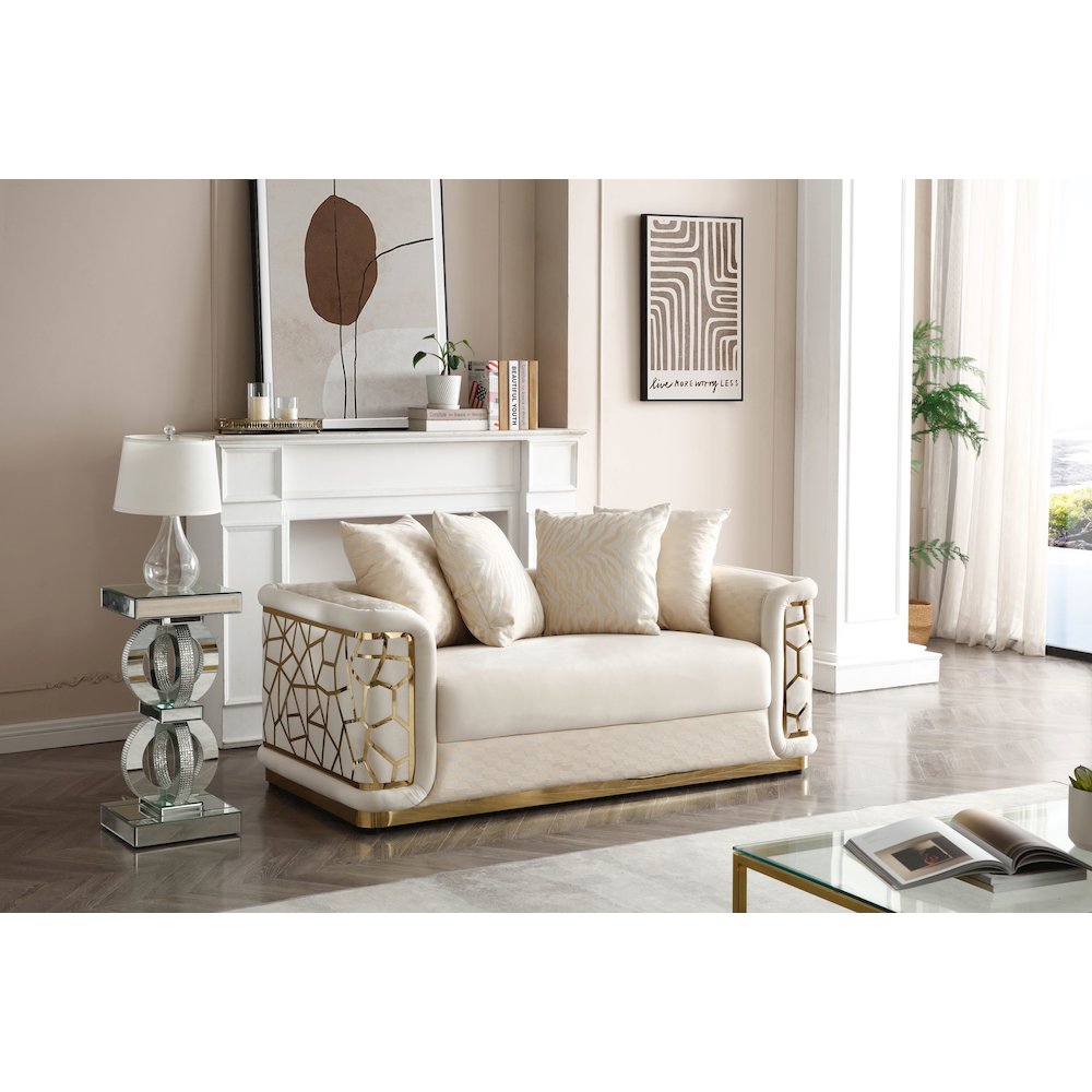 Glory Furniture Talia Loveseat in Ivory Color. Picture 8