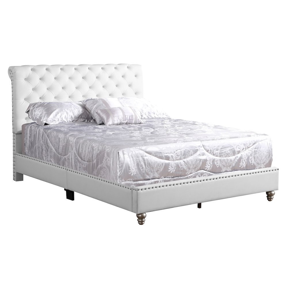 Glory Furniture Maxx Full Bed in White Color. Picture 5